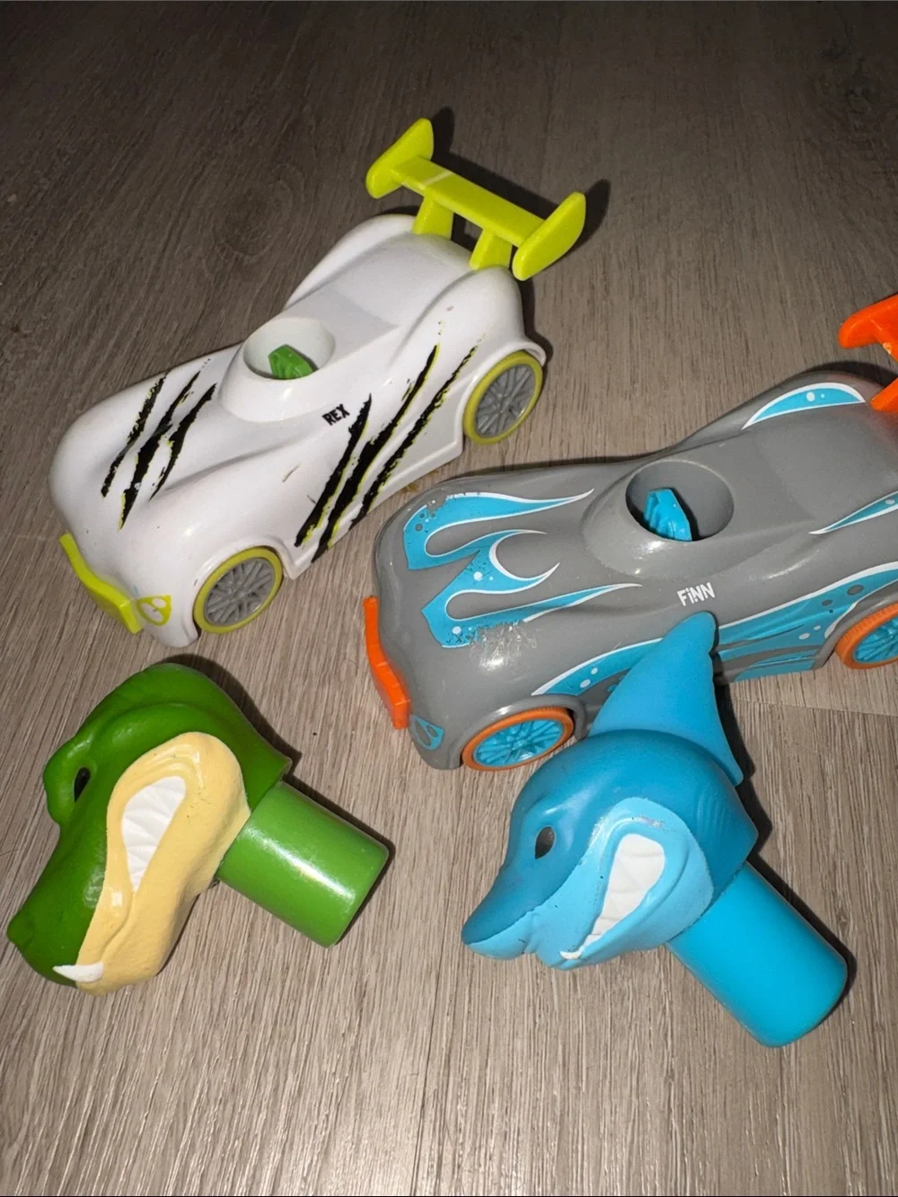 Kids Animal Racer Toy - Blue Shark and Green Crocodile